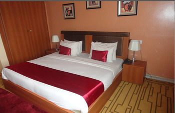 Grand Ibro Hotel Annex Ankuru Esterno foto